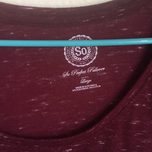 Maroon and white long sleeve shirt - Picture 2 of 3